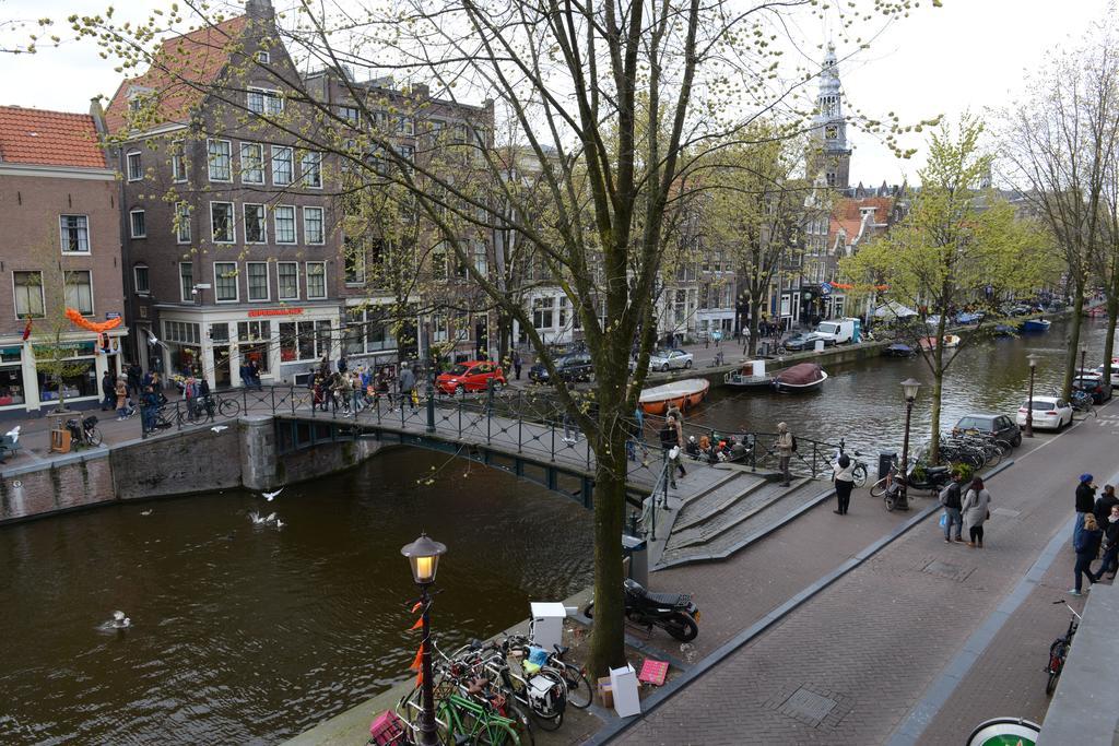 Red Light District B & B Canal View Amsterdam Exterior photo